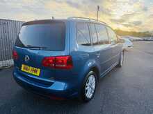 Volkswagen Touran TDI SE - U988