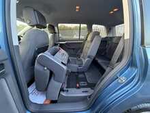 Volkswagen Touran TDI SE - U988