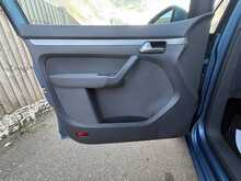 Volkswagen Touran TDI SE - U988