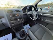 Volkswagen Touran TDI SE - U988