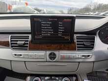 Audi A8 TDI V6 SE Executive - U989