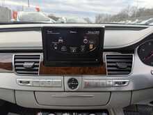 Audi A8 TDI V6 SE Executive - U989