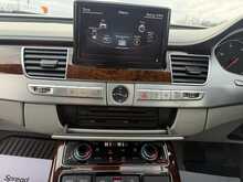 Audi A8 TDI V6 SE Executive - U989