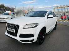 Audi Q7 TDI V6 S line - U991
