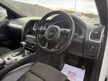 Audi Q7 TDI V6 S line - U991