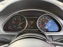 Audi Q7 TDI V6 S line - U991