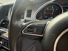 Audi Q7 TDI V6 S line - U991