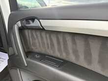 Audi Q7 TDI V6 S line - U991