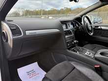 Audi Q7 TDI V6 S line - U991