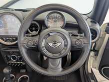 MINI Convertible Cooper S - U8865