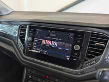 Volkswagen T-Roc TDI SEL - U8891