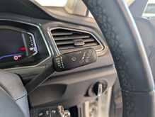 Volkswagen T-Roc TDI SEL - U8891