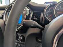 MINI Hatch Cooper - U8895