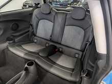 MINI Hatch Cooper S - U8899