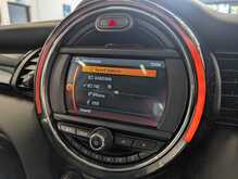 MINI Hatch Cooper S - U8899