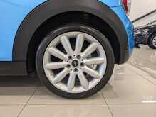 MINI Hatch Cooper S - U8899