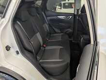 Nissan Qashqai DIG-T N-Connecta - U8900