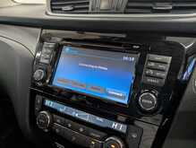 Nissan Qashqai DIG-T N-Connecta - U8900