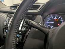 Nissan Qashqai DIG-T N-Connecta - U8900