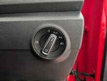 Volkswagen T-Roc TSI EVO Design - U8902