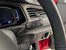 Volkswagen T-Roc TSI EVO Design - U8902