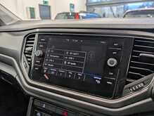 Volkswagen T-Roc TSI EVO Design - U8902