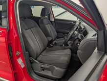 Volkswagen T-Roc TSI EVO Design - U8902