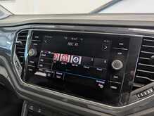 Volkswagen T-Roc TDI SEL - U8907