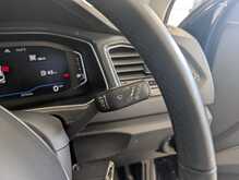 Volkswagen T-Roc TDI SEL - U8907