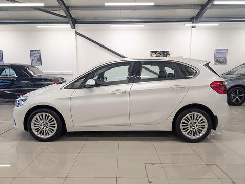 1.5 218i Luxury MPV 5dr Petrol Manual Euro 6 (s/s) (136 ps)