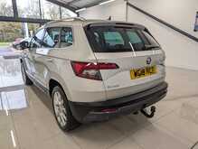 Skoda Karoq TSI SE L - U8926