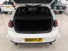 Volkswagen Golf TSI GTI Performance - U8933