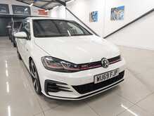 Volkswagen Golf TSI GTI Performance - U8933