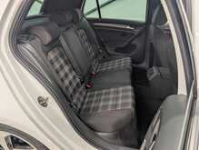 Volkswagen Golf TSI GTI Performance - U8933