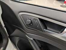 Volkswagen Golf TSI GTI Performance - U8933