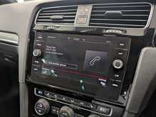 Volkswagen Golf TSI GTI Performance - U8933