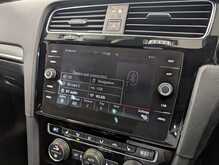 Volkswagen Golf TSI GTI Performance - U8933