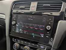 Volkswagen Golf TSI GTI Performance - U8933