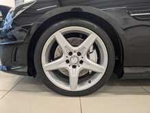 Mercedes-Benz SLK SLK350 BlueEfficiency AMG Sport - U8942