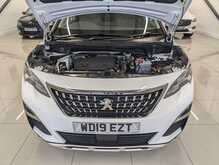 Peugeot 3008 BlueHDi Allure - U8950