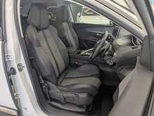 Peugeot 3008 BlueHDi Allure - U8950