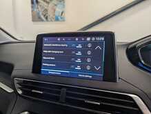 Peugeot 3008 BlueHDi Allure - U8950