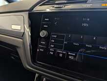 Volkswagen Touran TDI R-Line - U8971