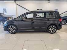 Volkswagen Touran TDI R-Line - U8971