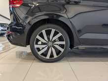Volkswagen Touran TDI R-Line - U8971