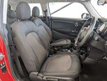 MINI Hatch Cooper - U8975