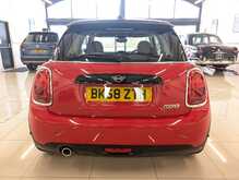 MINI Hatch Cooper - U8975