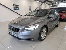 Volvo V40 T3 Inscription - U9004