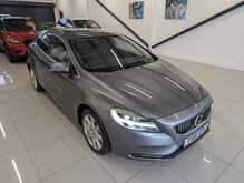 Volvo V40 T3 Inscription - U9004