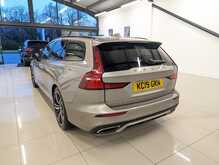Volvo V60 T5 R-Design Pro - U9012